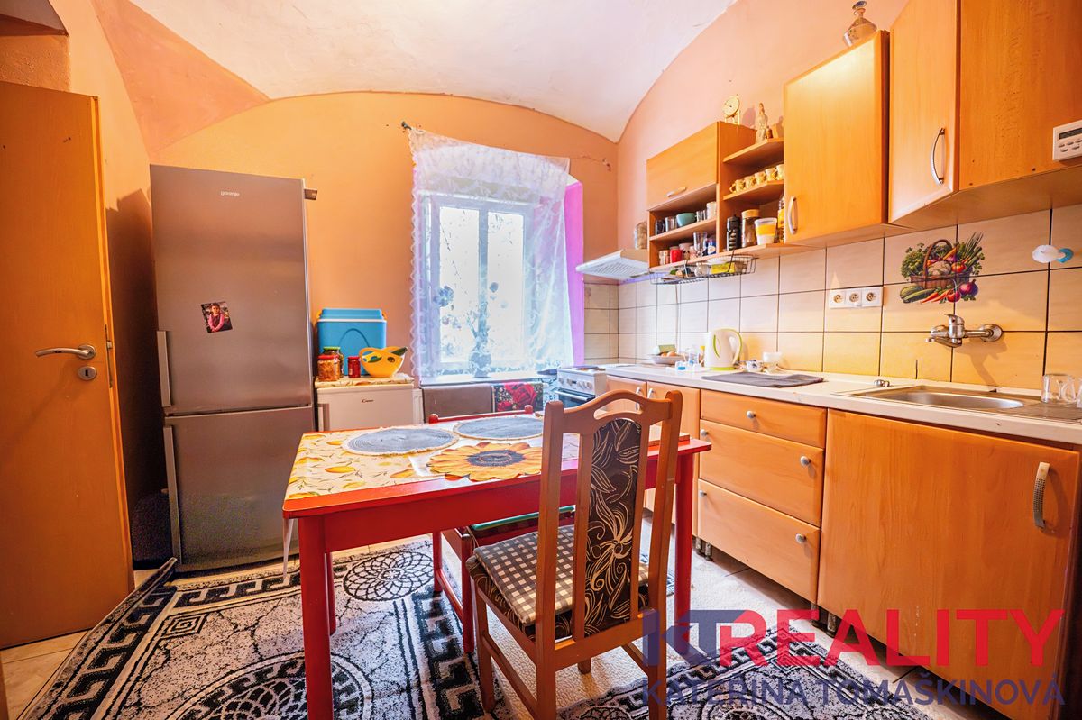 Prodej bytu 2+1 68 m² – fotografie 2