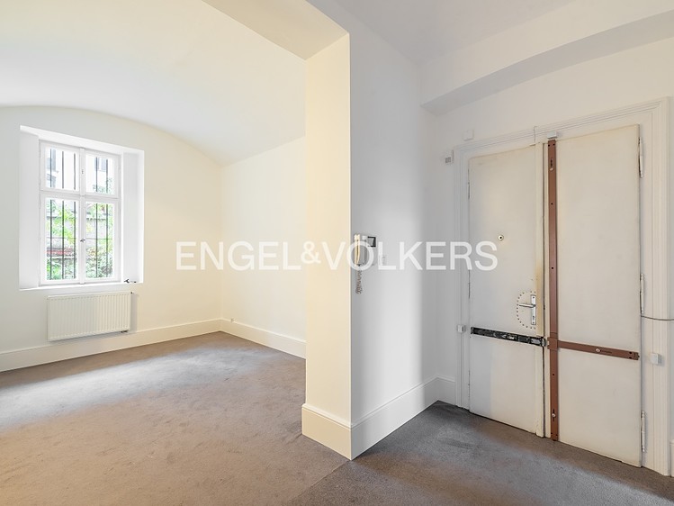 Pronájem komerčního prostoru, 77 m² (4 z 10)