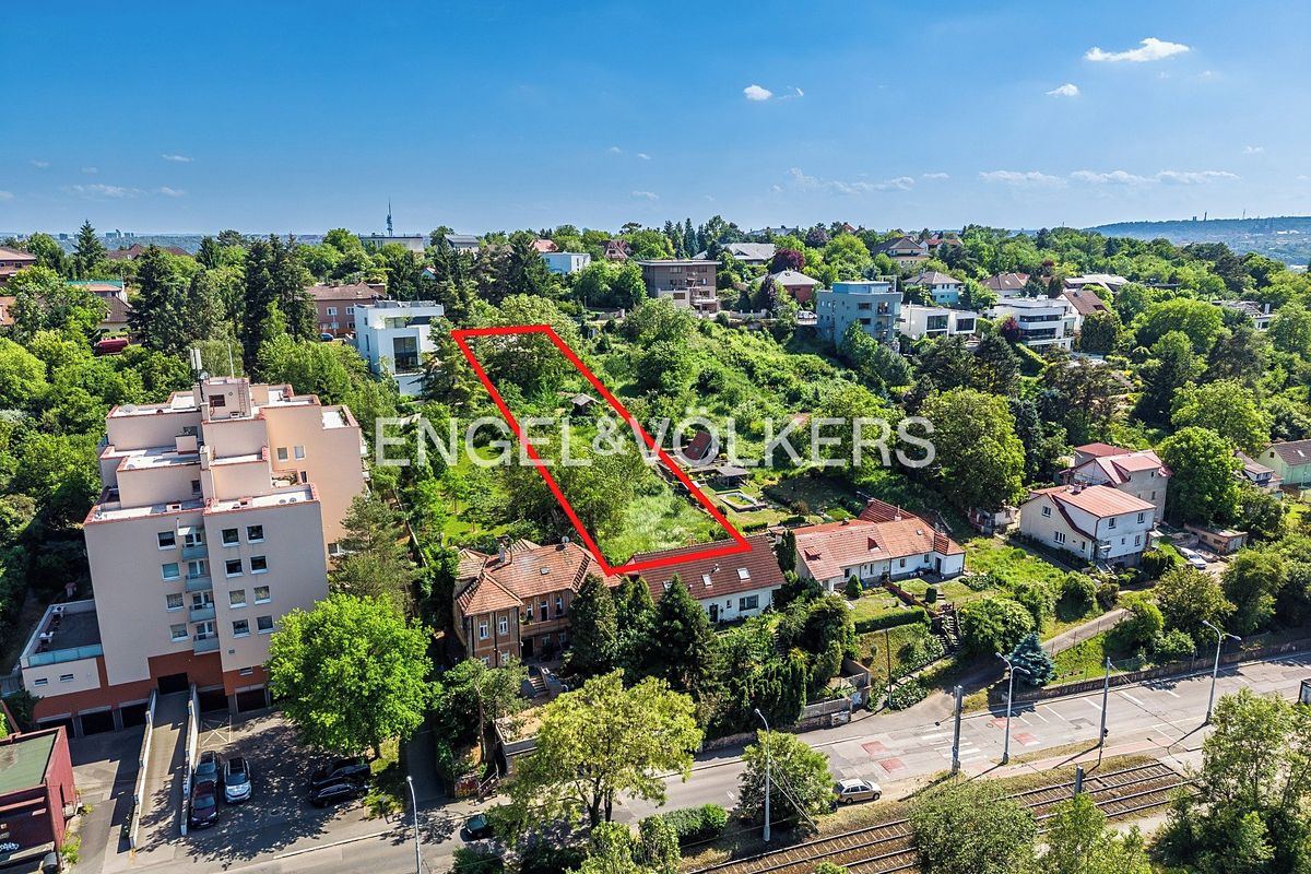 Prodej stavebního pozemku 1575 m² – fotografie 3