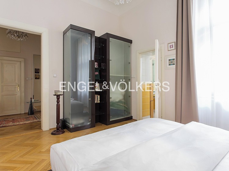 Pronájem bytu 3+1, 125 m² (6 z 10)