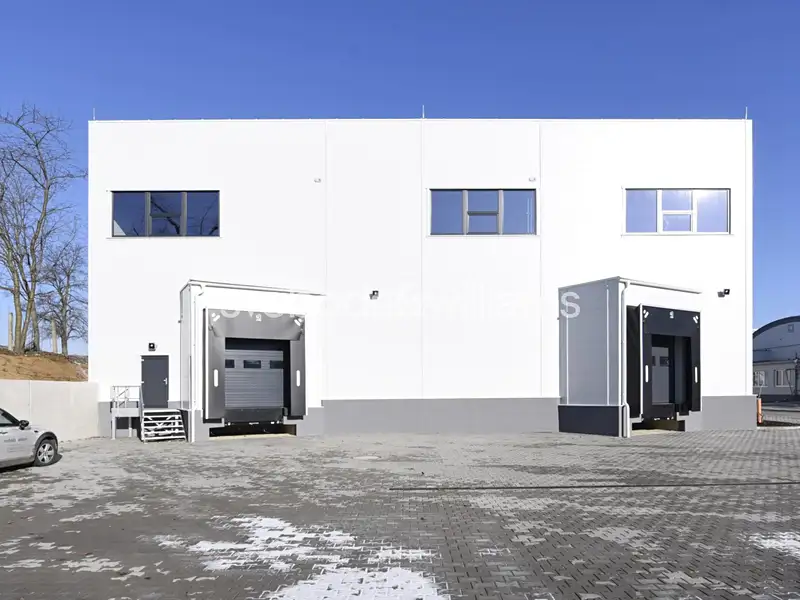 Pronájem skladového prostoru 1464 m², Rousínov – náhled fotky 3