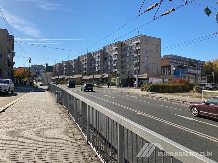 Pronájem komerčního prostoru, 86 m² (13 z 13)