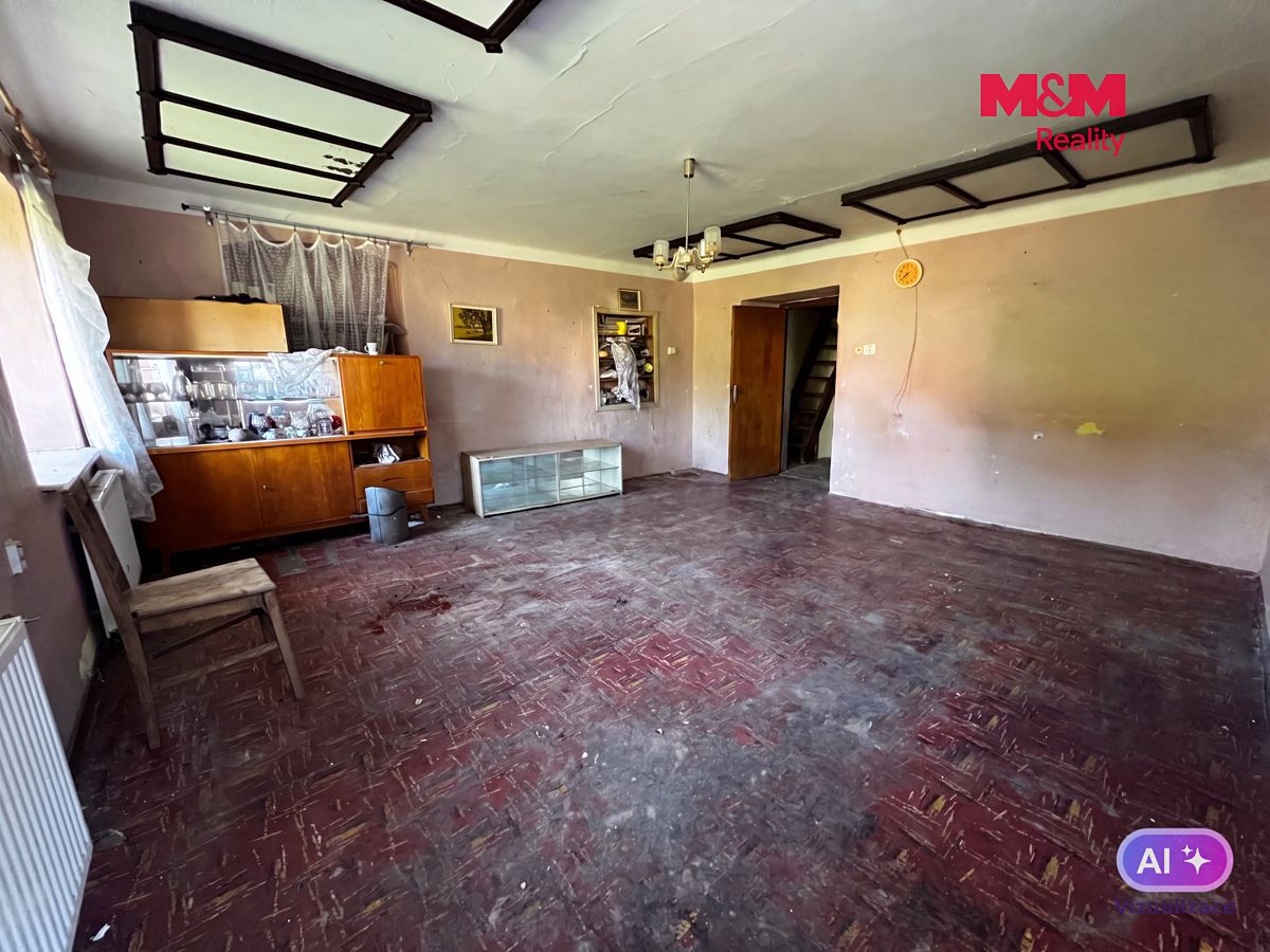 Prodej rodinného domu 160 m², pozemek 1555 m² – fotografie 5