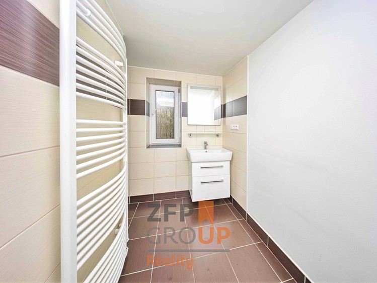 Prodej domu, 227 m² (25 z 45)