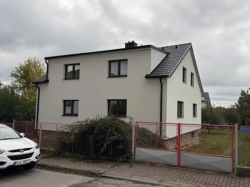 Prodej vícegeneračního domu 220 m², pozemek 735 m², Pelhřimov – náhled fotky 1