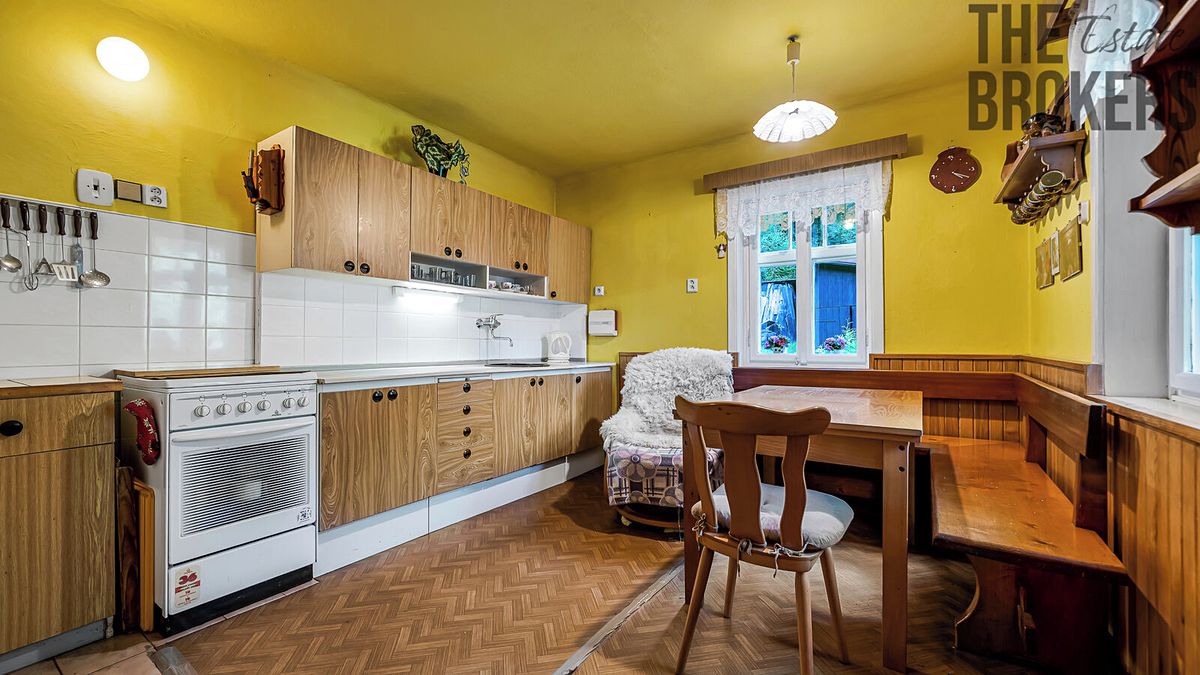 Prodej rodinného domu 207 m², pozemek 12781 m² – fotografie 4