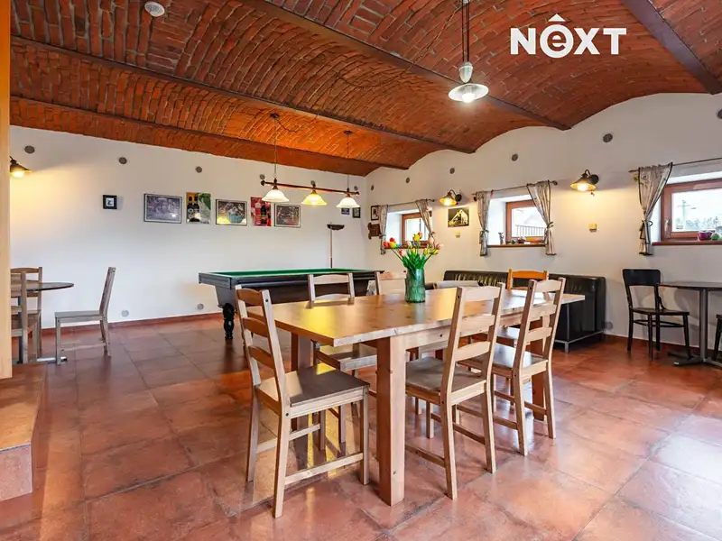 Prodej ubytovacího zařízení 230 m², Stará Paka – náhled fotky 3