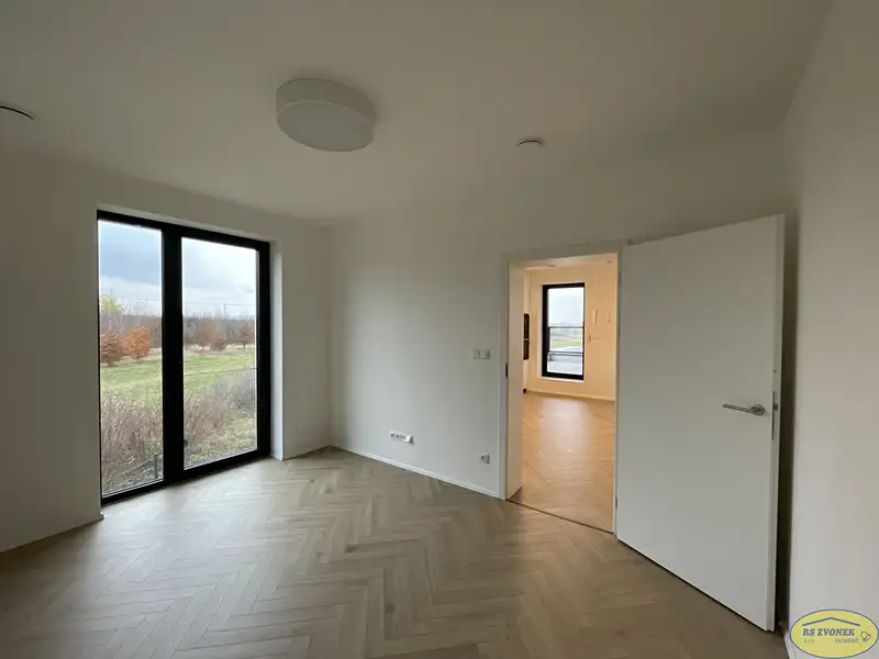 Pronájem bytu 3+kk 80 m², Holešov – náhled fotky 3