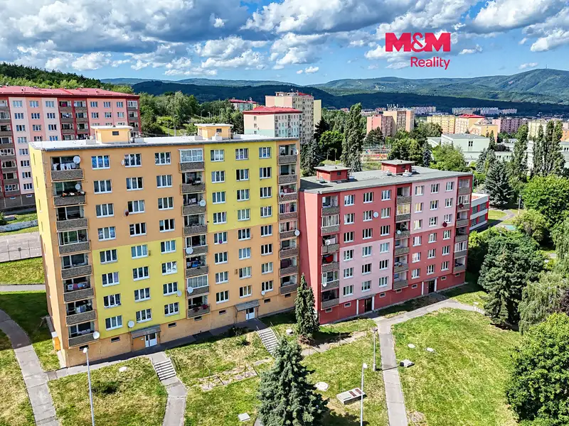 Prodej bytu 1+1 35 m², Chomutov – náhled fotky 1