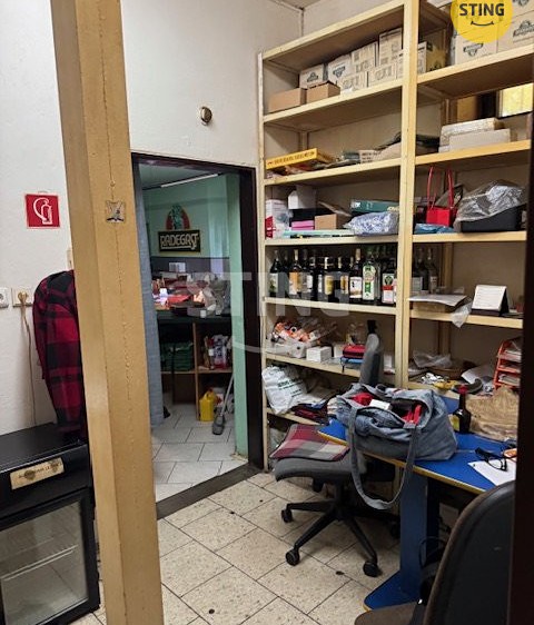 Prodej komerčního prostoru, 1 400 m² (39 z 44)