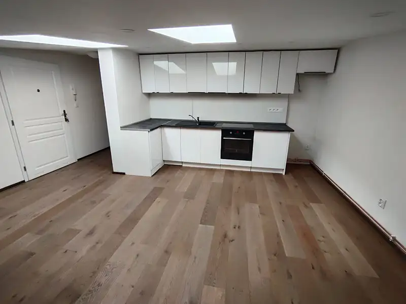 Pronájem bytu 3+kk 83 m², Olomouc – náhled fotky 2
