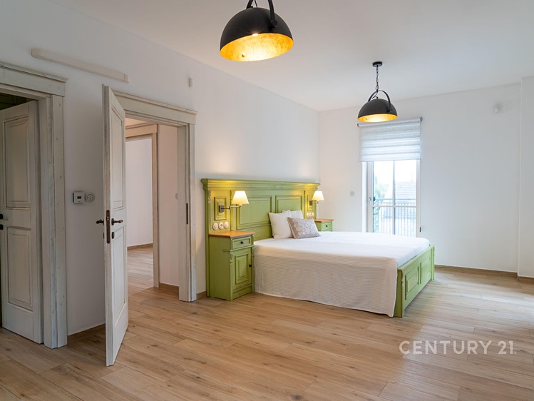 Haus zum Kauf, 268 m² (11 von 25)
