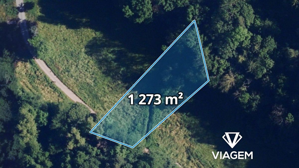 Prodej pole 1273 m²
