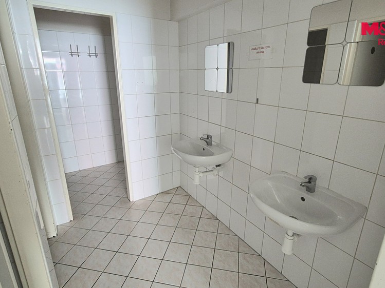 Gewerbefläche zur Miete, 121 m² (9 von 17)