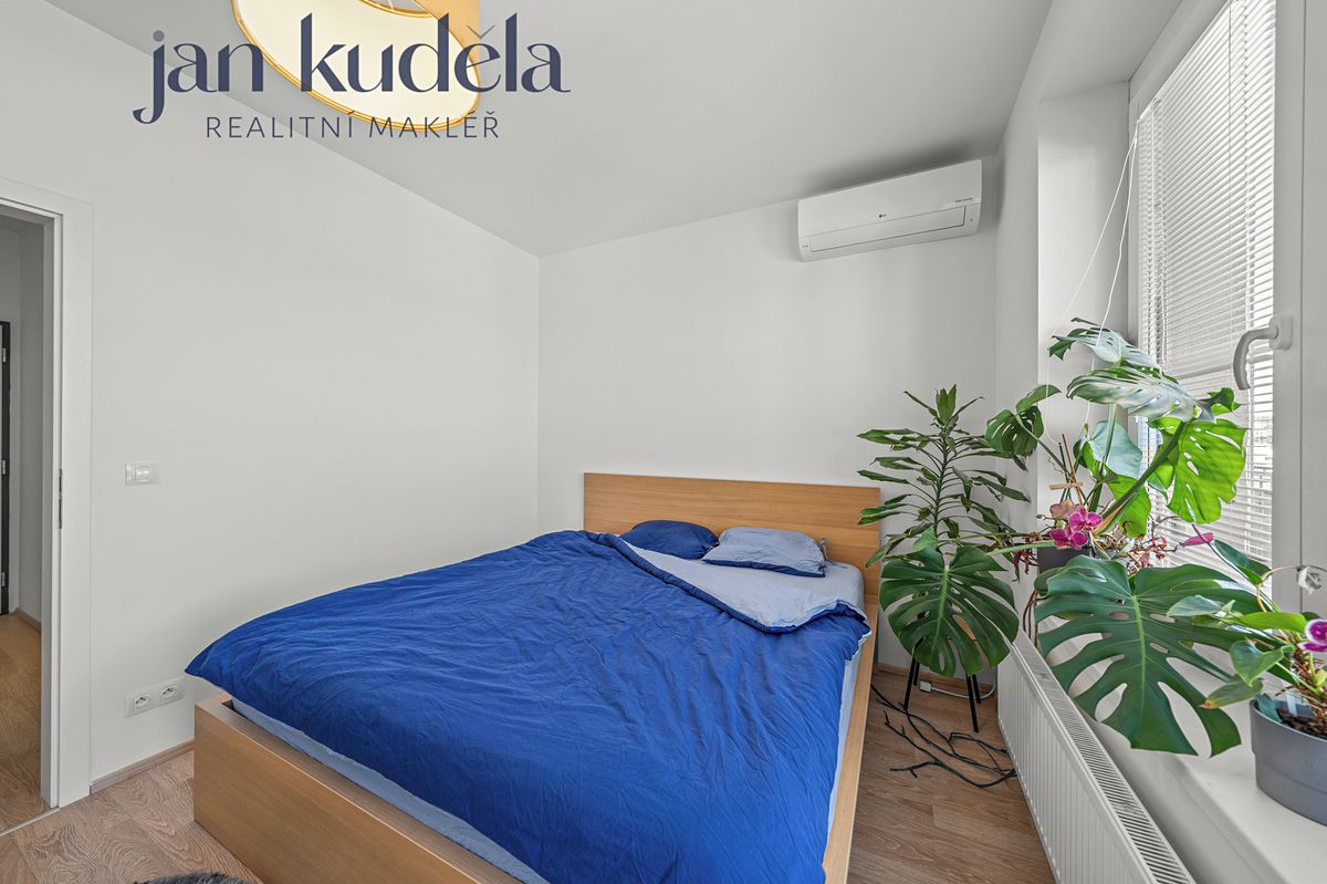 Prodej bytu 2+kk 43 m² – fotografie 2