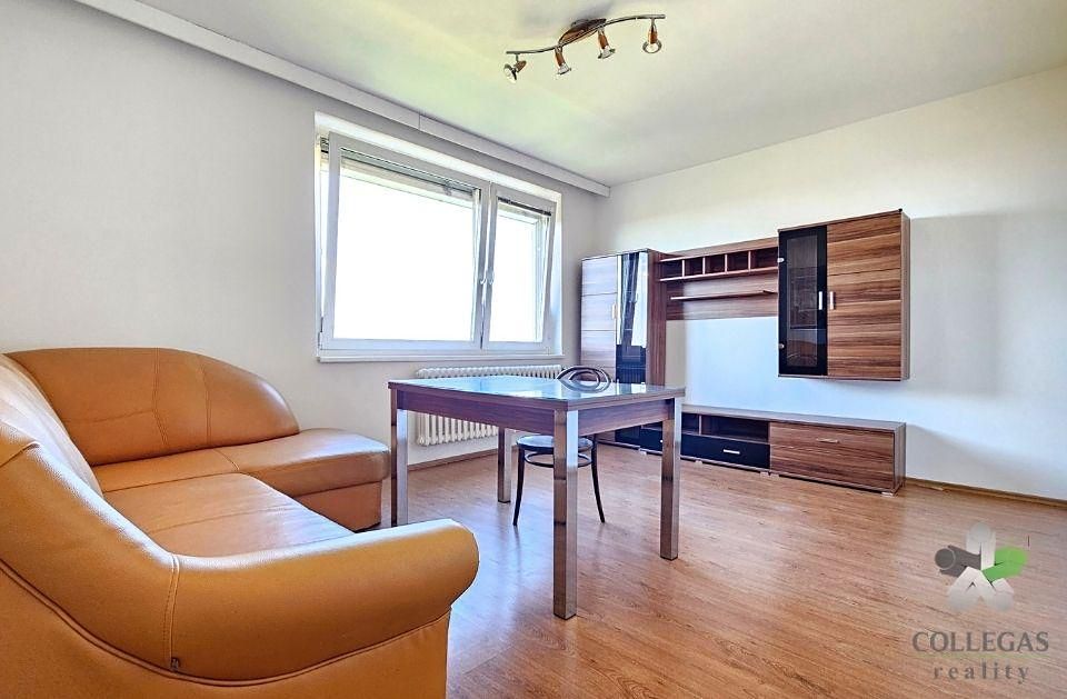Pronájem bytu 2+kk 38 m²