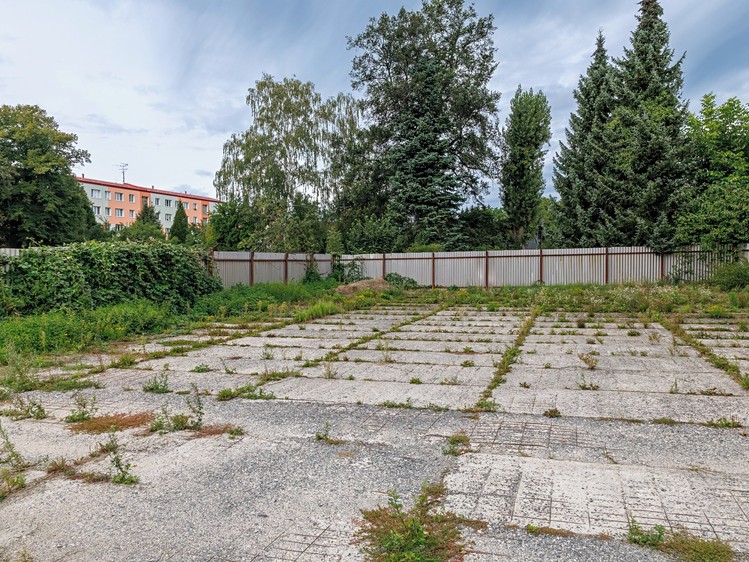 Комерційне приміщення на продаж, 1 813 м² (68 з 70)