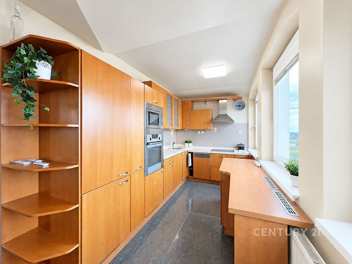 Prodej bytu 4+kk 83 m² – fotografie 3