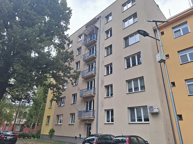 Prodej bytu 3+1 60 m², Přerov – náhled fotky 1