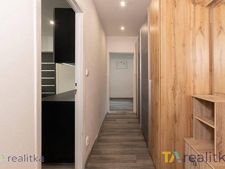 Prodej bytu 3+1, 65 m² (15 z 18)