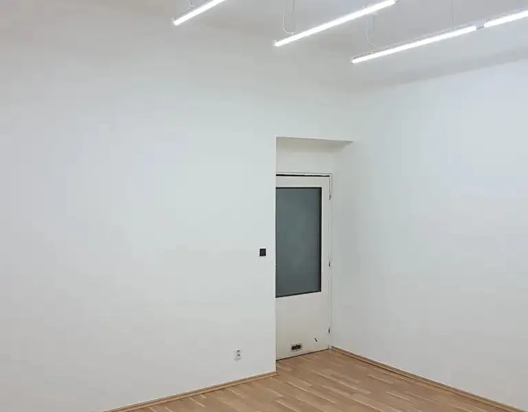 Pronájem kanceláře 30 m², Praha – náhled fotky 3