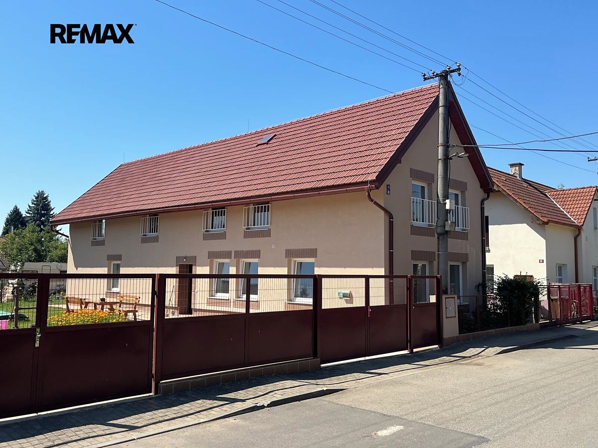 Prodej rodinného domu 235 m², pozemek 380 m² – fotografie 4