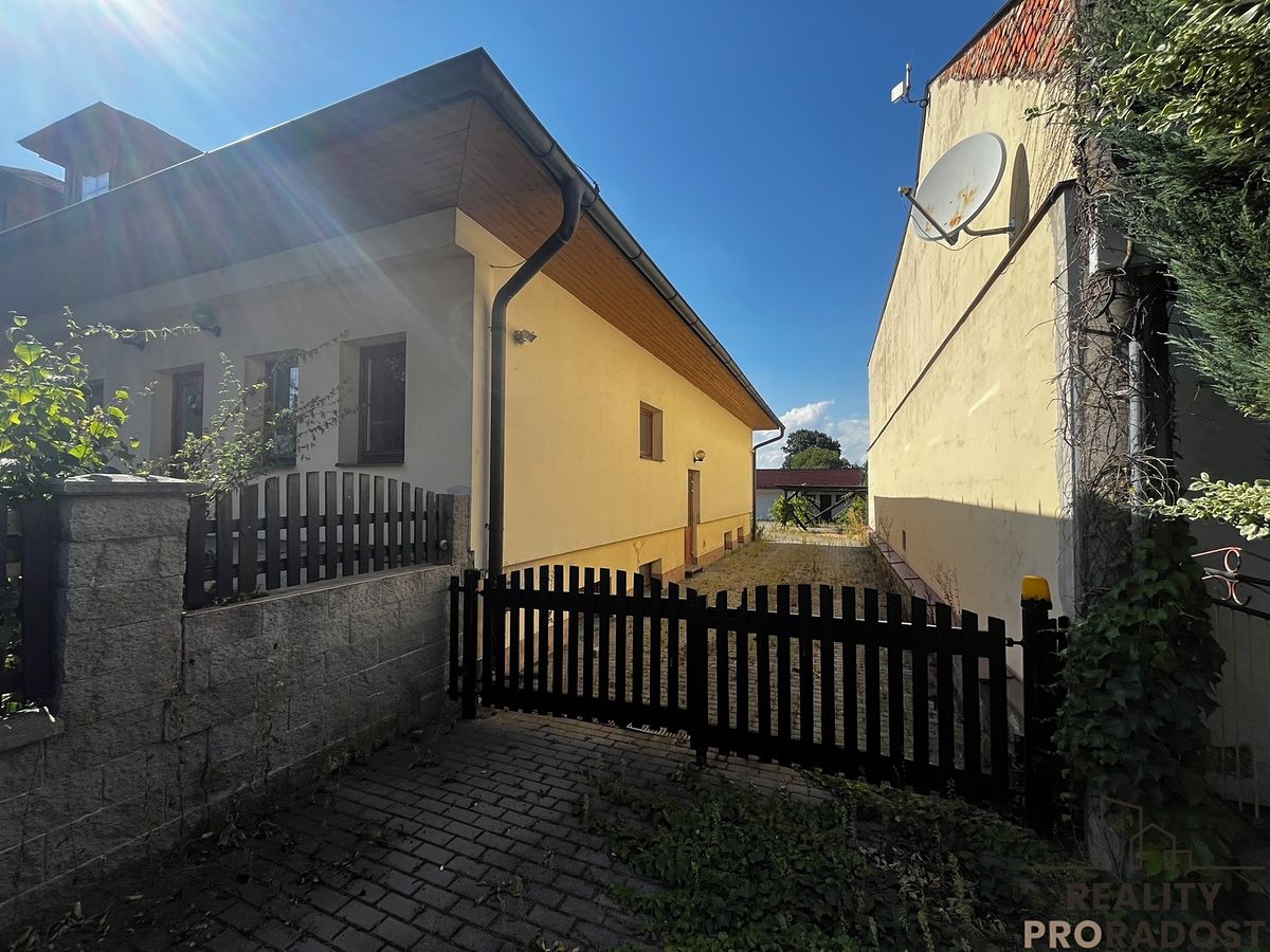 Prodej rodinného domu 160 m², pozemek 4055 m² – fotografie 5