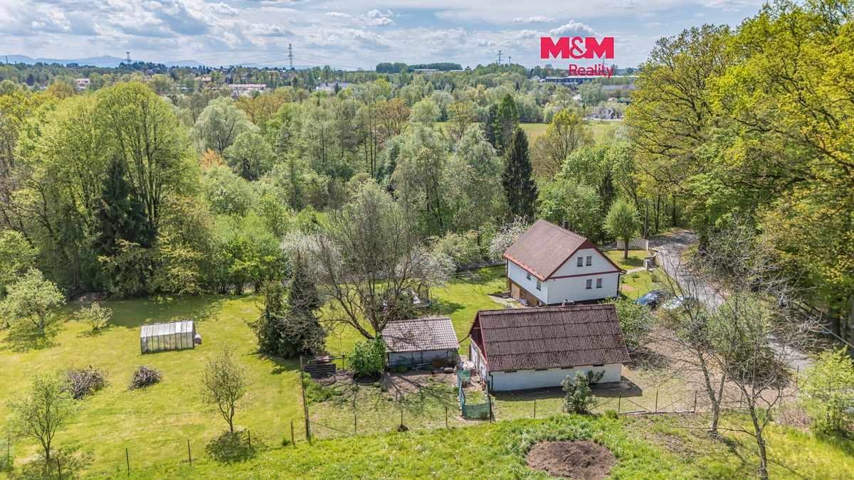 Prodej rodinného domu 105 m², pozemek 2000 m²