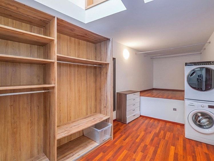 Квартира 5+kk на продаж, 199 м² (26 з 30)