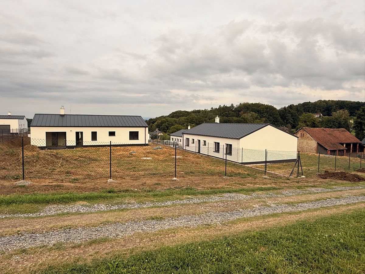 Prodej rodinného domu 125 m², pozemek 813 m² – fotografie 3