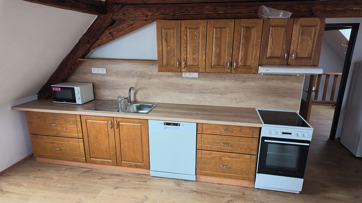Pronájem bytu 3+kk 80 m² – fotografie 3