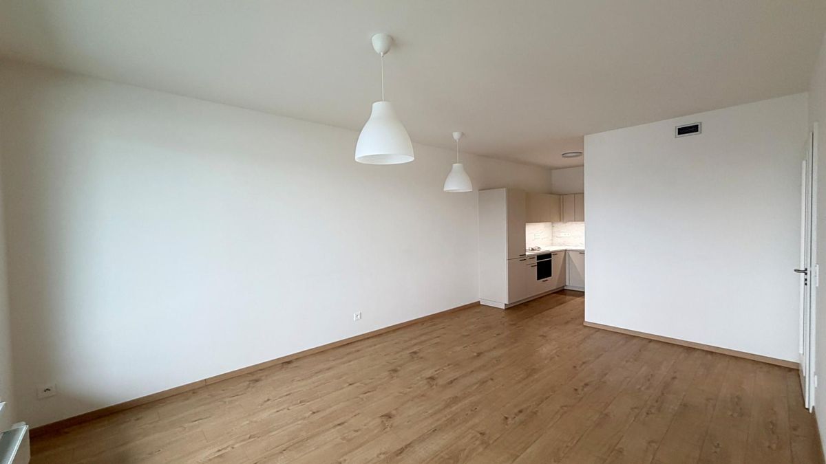 Pronájem bytu 2+kk 52 m² – fotografie 4