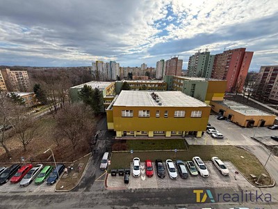 Pronájem bytu 2+1, 44 m² (3 z 9)