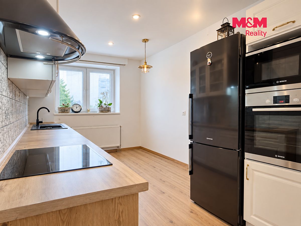 Pronájem bytu 2+1 68 m² – fotografie 2