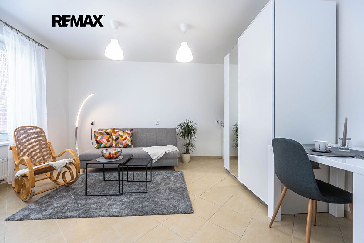 Pronájem bytu 1+kk 24 m²