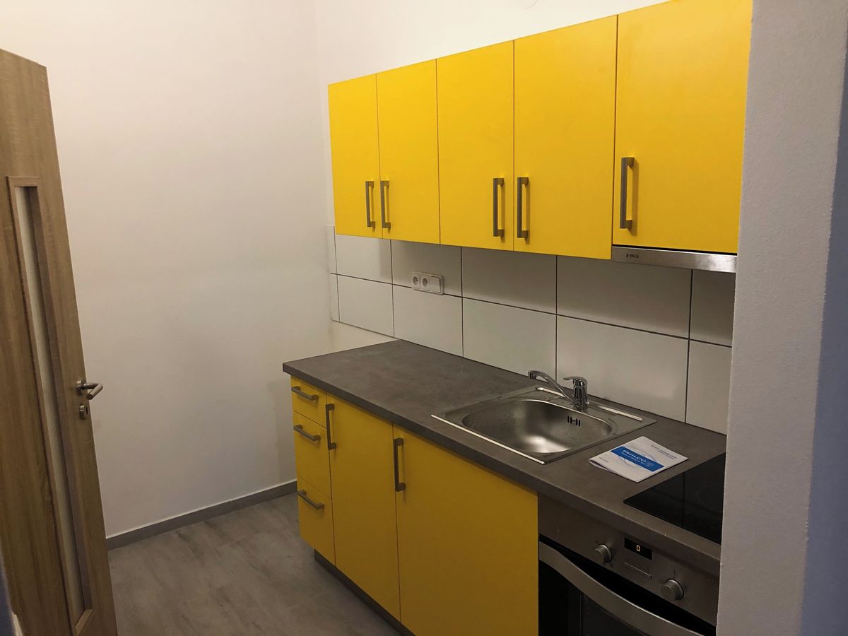Pronájem bytu 1+kk 23 m² – fotografie 4