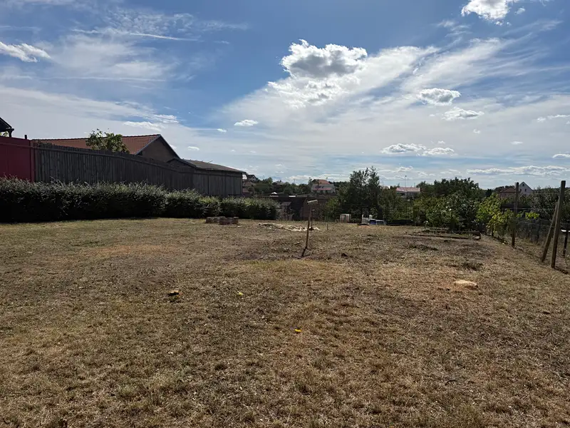 Prodej stavebního pozemku 731 m², Bavory – náhled fotky 2