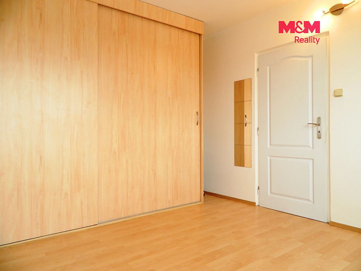 Pronájem bytu 2+1 50 m² – fotografie 3