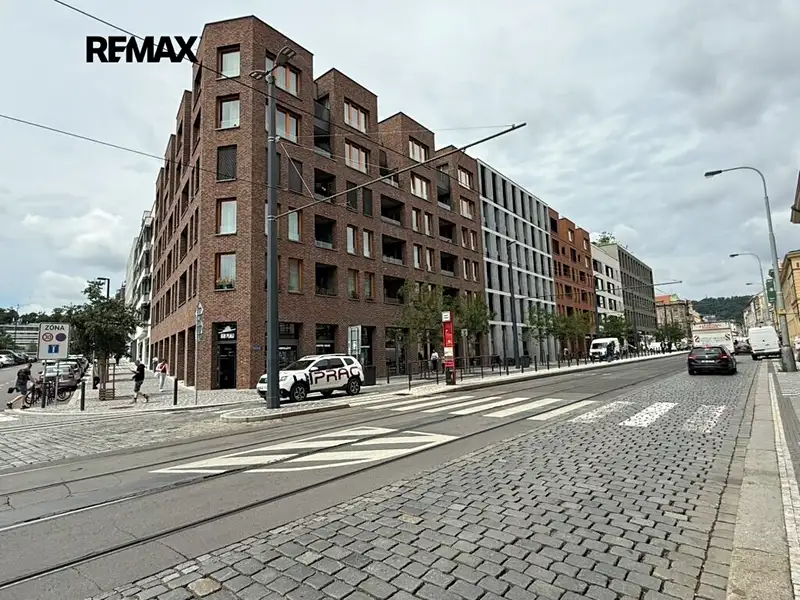 Prodej ubytovacího zařízení 1594 m², Praha – náhled fotky 3