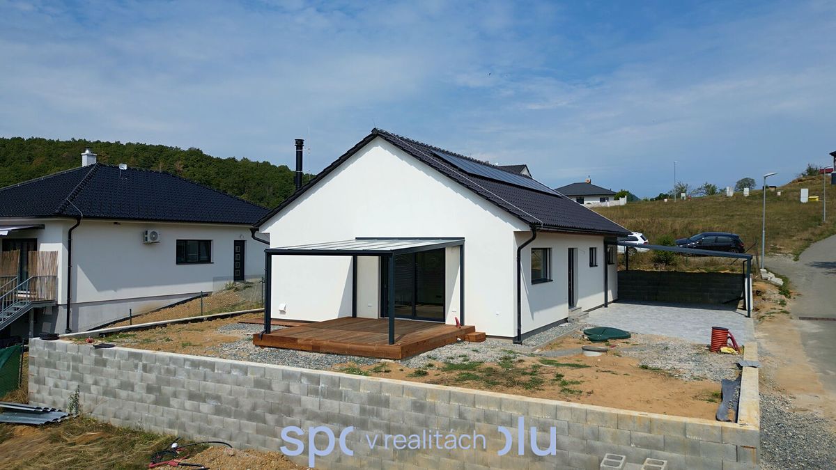 Prodej rodinného domu 113 m², pozemek 702 m² – fotografie 4