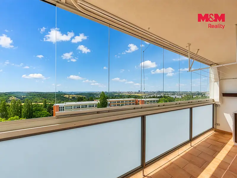 Prodej bytu 3+1 73 m², Praha – náhled fotky 3