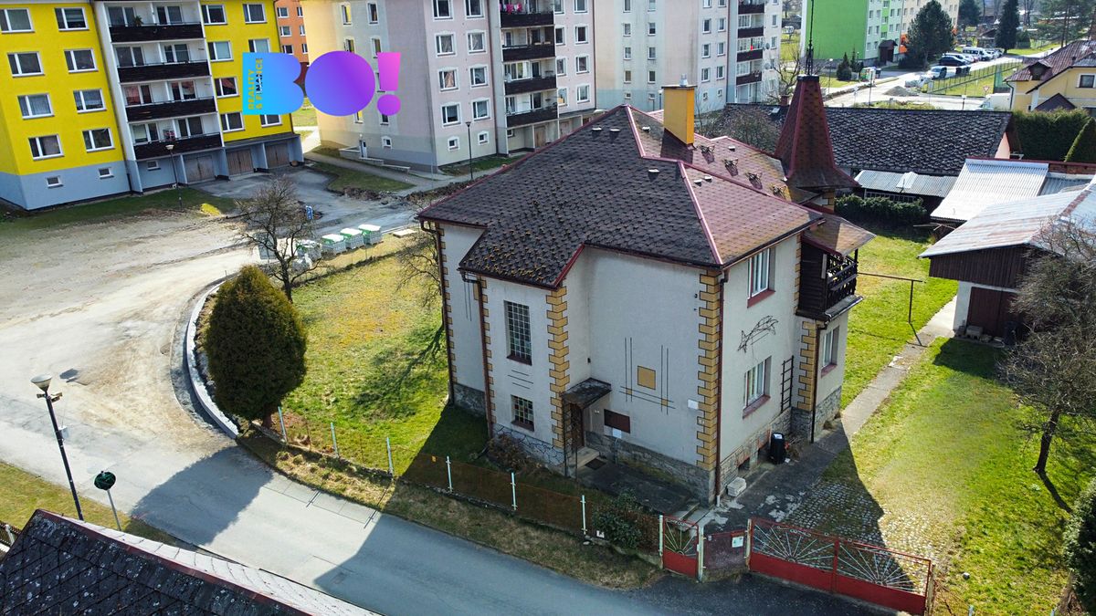 Prodej rodinného domu 136 m², pozemek 1398 m² – fotografie 2