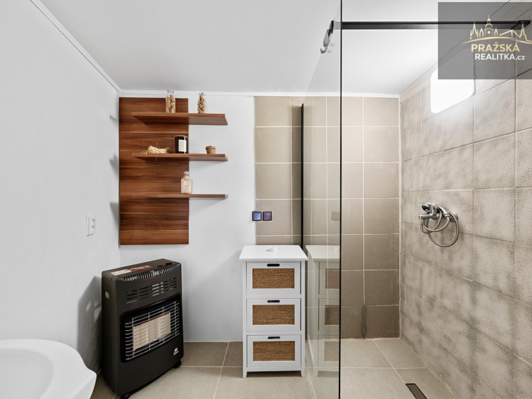 Prodej domu, 47 m² (12 z 32)