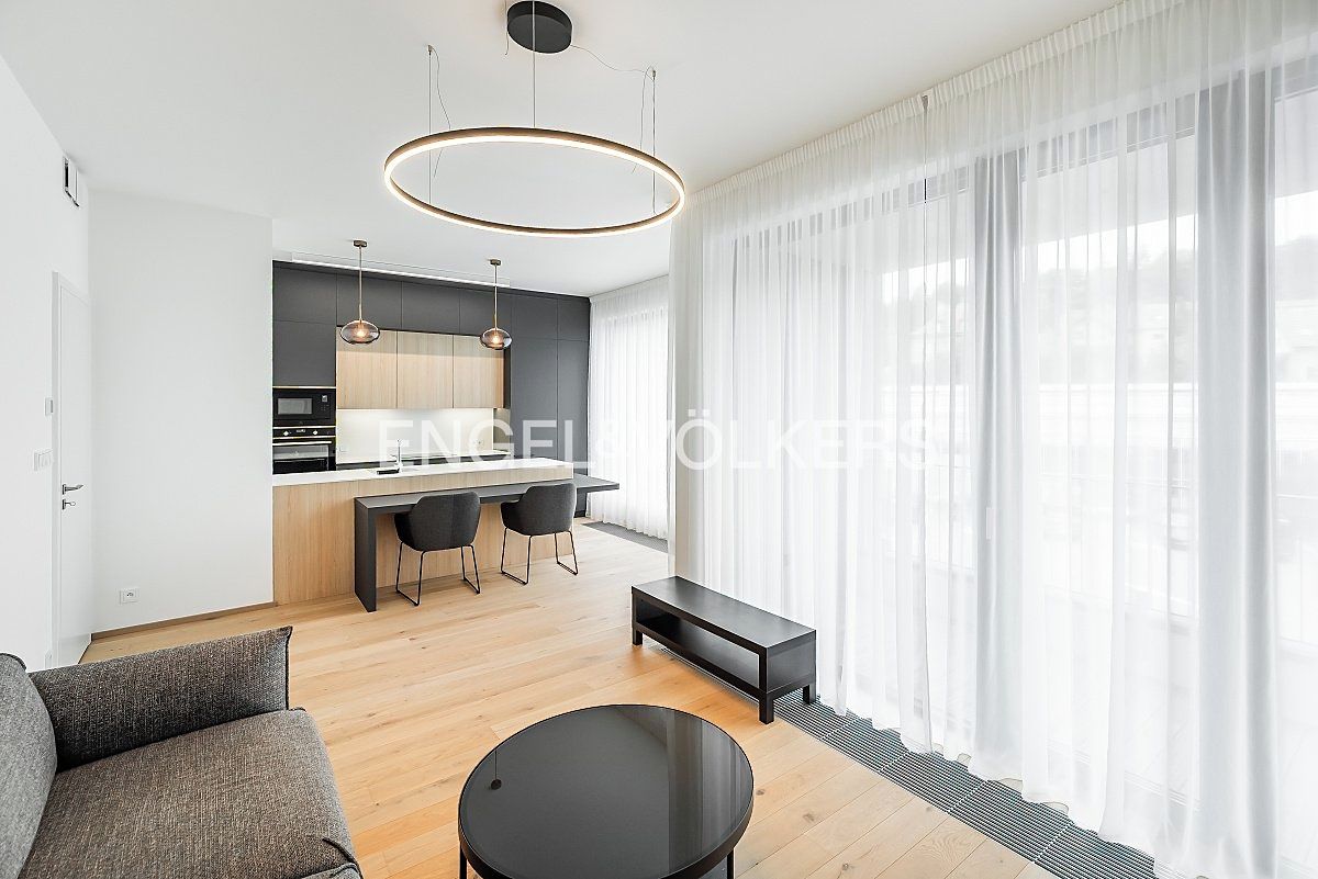 Pronájem bytu 2+kk 65 m²