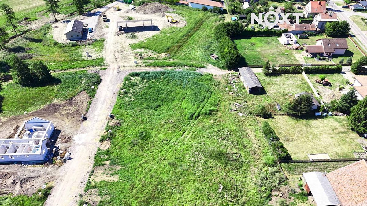 Prodej stavebního pozemku 850 m² – fotografie 3