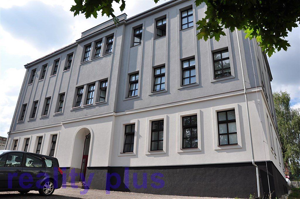 Pronájem bytu 1+kk 26 m² – fotografie 2