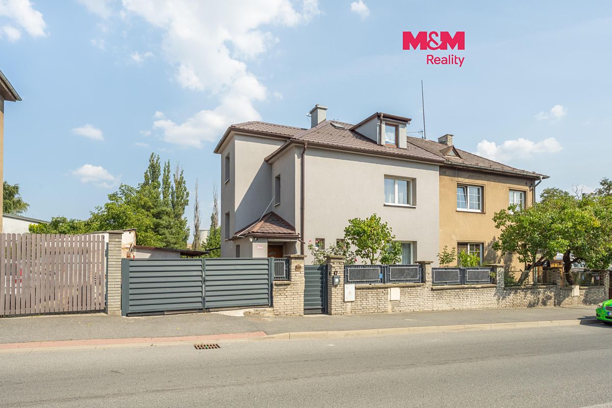 Prodej rodinného domu 180 m², pozemek 417 m²