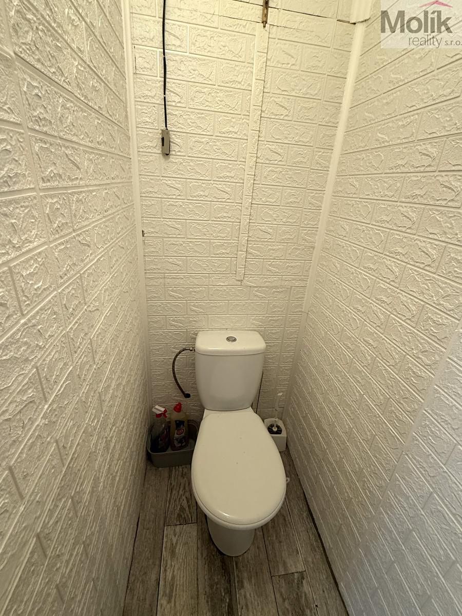 Pronájem bytu 1+kk 32 m² – fotografie 4