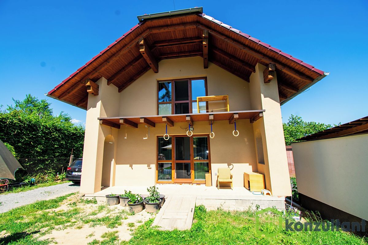 Prodej rodinného domu 155 m², pozemek 1970 m² – fotografie 2