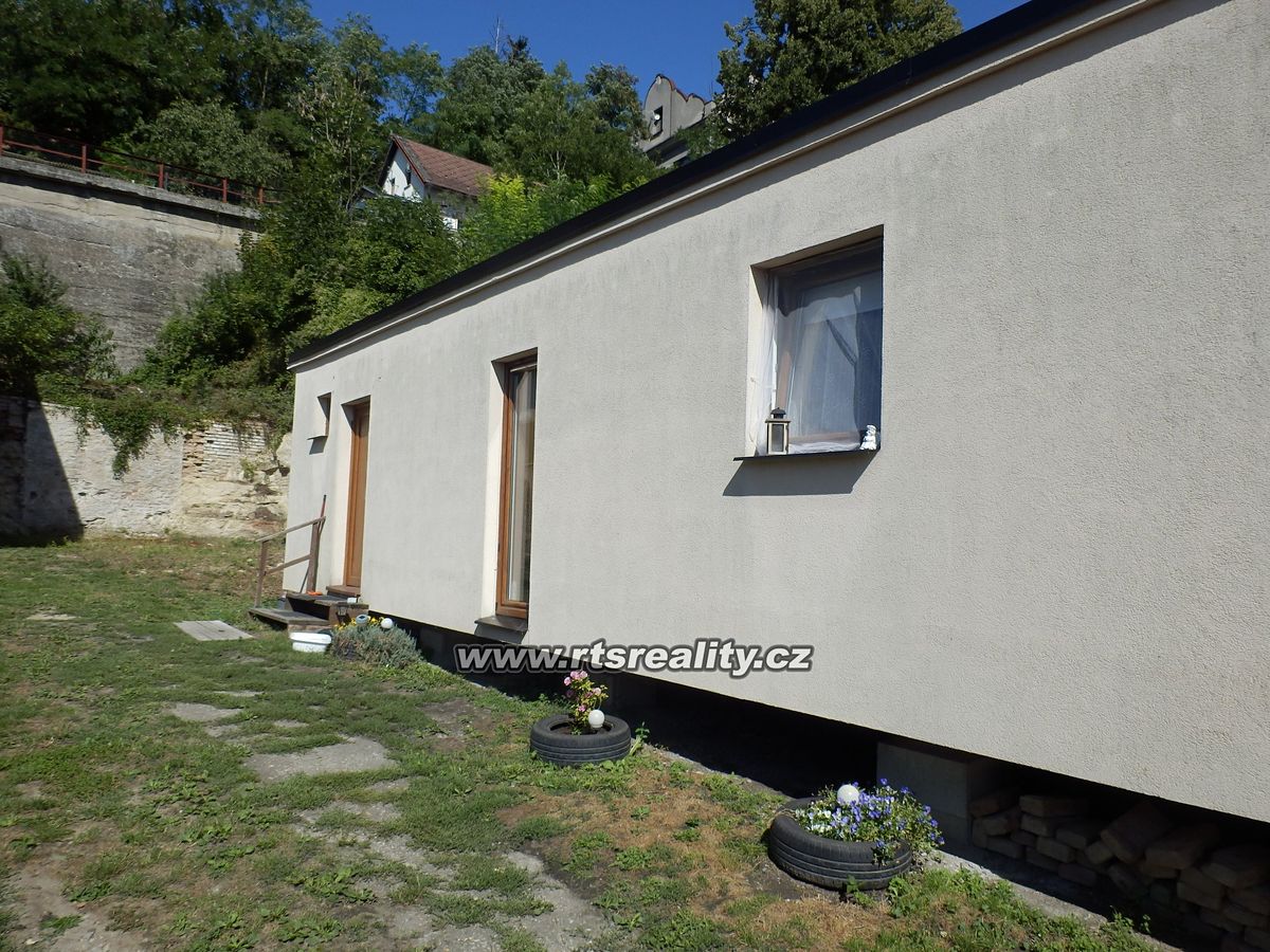 Prodej rodinného domu 88 m², pozemek 561 m² – fotografie 2